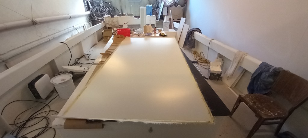 Að búa til trefjaplast-plötu